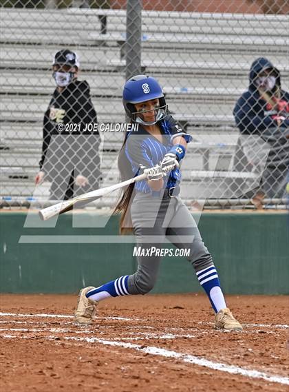 Thumbnail 1 in Somerset vs SA Roosevelt (NEISD Tournament) photogallery.