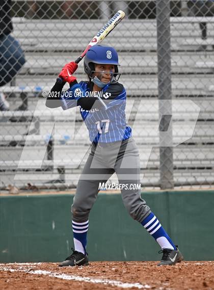 Thumbnail 3 in Somerset vs SA Roosevelt (NEISD Tournament) photogallery.