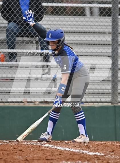 Thumbnail 2 in Somerset vs SA Roosevelt (NEISD Tournament) photogallery.