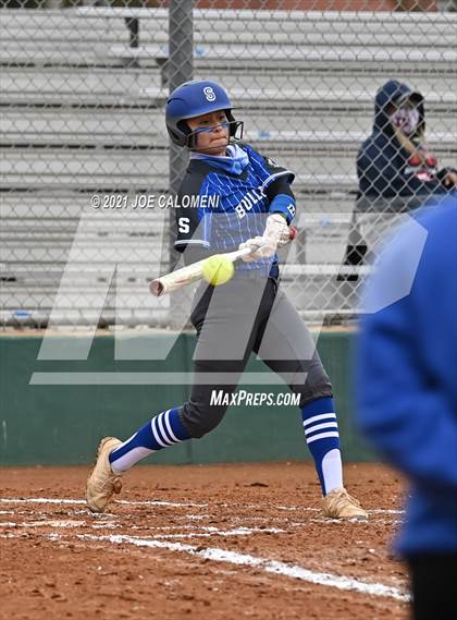 Thumbnail 2 in Somerset vs SA Roosevelt (NEISD Tournament) photogallery.
