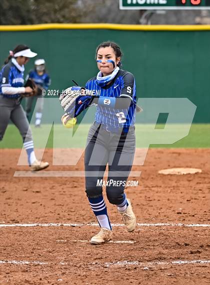 Thumbnail 2 in Somerset vs SA Roosevelt (NEISD Tournament) photogallery.