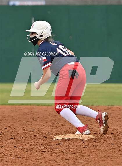 Thumbnail 3 in Somerset vs SA Roosevelt (NEISD Tournament) photogallery.