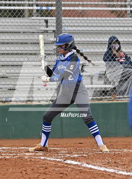 Thumbnail 2 in Somerset vs SA Roosevelt (NEISD Tournament) photogallery.