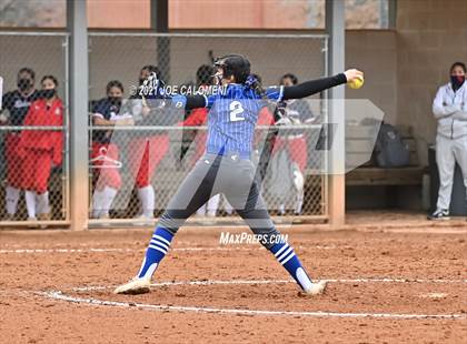 Thumbnail 3 in Somerset vs SA Roosevelt (NEISD Tournament) photogallery.
