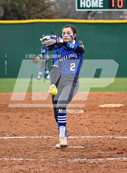 Thumbnail 3 in Somerset vs SA Roosevelt (NEISD Tournament) photogallery.