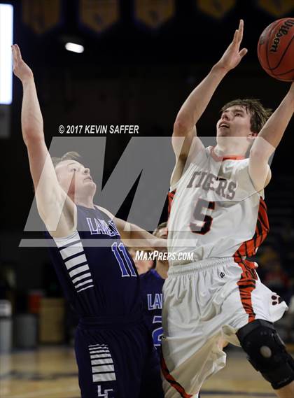 Thumbnail 1 in Cheyenne Wells vs. Creede/Lake City  (CHSAA 1A First Round) photogallery.