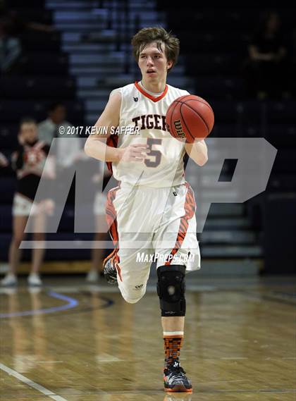 Thumbnail 2 in Cheyenne Wells vs. Creede/Lake City  (CHSAA 1A First Round) photogallery.