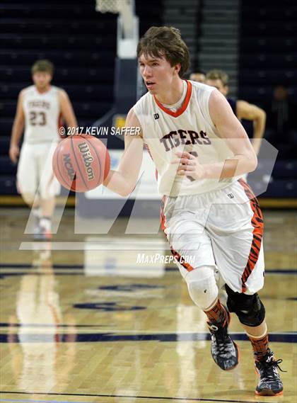 Thumbnail 1 in Cheyenne Wells vs. Creede/Lake City  (CHSAA 1A First Round) photogallery.