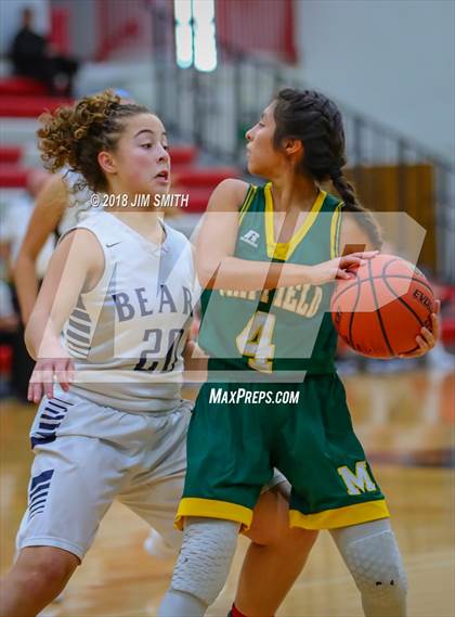 Thumbnail 1 in Mayfield vs. La Cueva (Albuquerque Academy Joe Armijo Basketball Classic) photogallery.