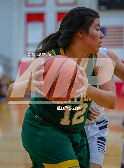 Thumbnail 3 in Mayfield vs. La Cueva (Albuquerque Academy Joe Armijo Basketball Classic) photogallery.