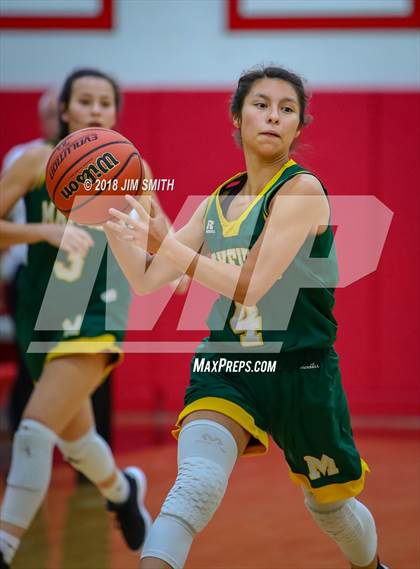 Thumbnail 2 in Mayfield vs. La Cueva (Albuquerque Academy Joe Armijo Basketball Classic) photogallery.