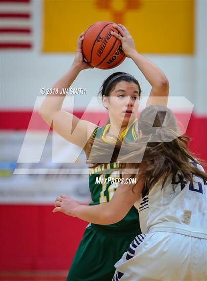 Thumbnail 3 in Mayfield vs. La Cueva (Albuquerque Academy Joe Armijo Basketball Classic) photogallery.
