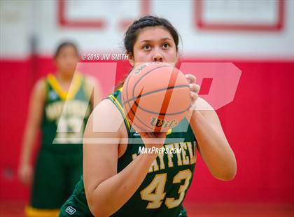 Thumbnail 3 in Mayfield vs. La Cueva (Albuquerque Academy Joe Armijo Basketball Classic) photogallery.