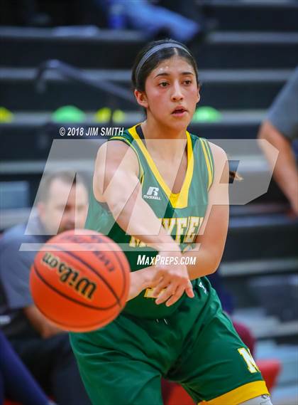 Thumbnail 1 in Mayfield vs. La Cueva (Albuquerque Academy Joe Armijo Basketball Classic) photogallery.