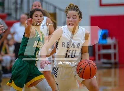 Thumbnail 3 in Mayfield vs. La Cueva (Albuquerque Academy Joe Armijo Basketball Classic) photogallery.