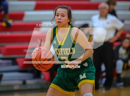 Thumbnail 2 in Mayfield vs. La Cueva (Albuquerque Academy Joe Armijo Basketball Classic) photogallery.