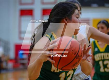 Thumbnail 1 in Mayfield vs. La Cueva (Albuquerque Academy Joe Armijo Basketball Classic) photogallery.