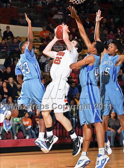 Thumbnail 2 in Burkburnett vs. Wilmer-Hutchins (Fantasy of Lights) photogallery.