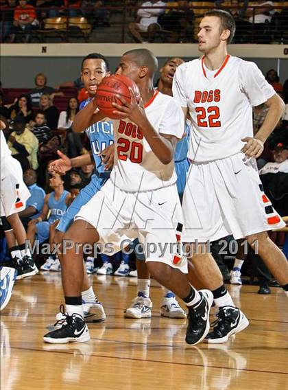 Thumbnail 1 in Burkburnett vs. Wilmer-Hutchins (Fantasy of Lights) photogallery.