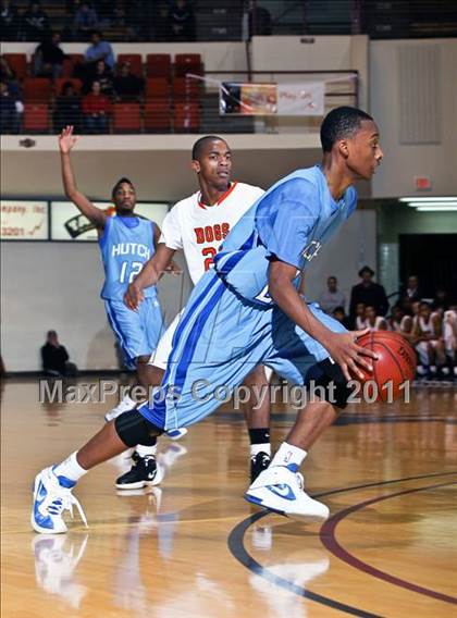 Thumbnail 2 in Burkburnett vs. Wilmer-Hutchins (Fantasy of Lights) photogallery.