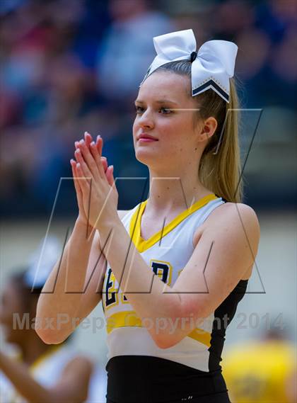 Thumbnail 1 in Brennan vs. Boerne-Champion (UIL 4A Bi-district) photogallery.