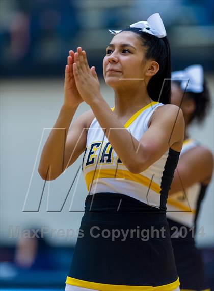 Thumbnail 3 in Brennan vs. Boerne-Champion (UIL 4A Bi-district) photogallery.