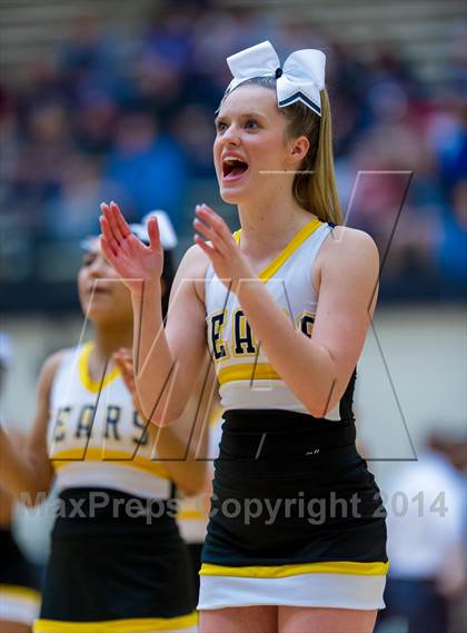 Thumbnail 2 in Brennan vs. Boerne-Champion (UIL 4A Bi-district) photogallery.