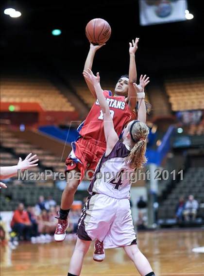 Thumbnail 3 in Sierra vs. Strathmore (CIF CS D4 Final) photogallery.