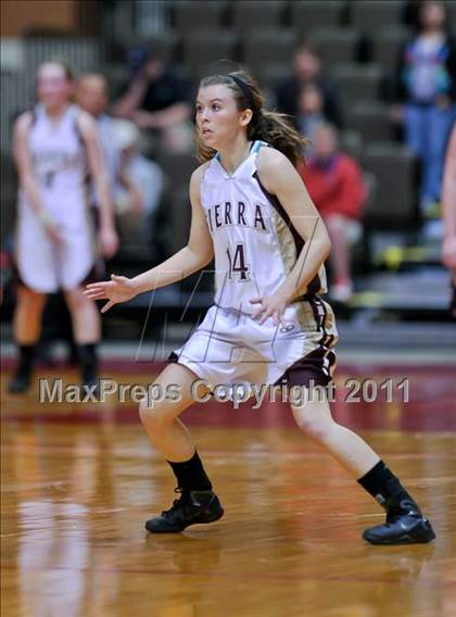Thumbnail 1 in Sierra vs. Strathmore (CIF CS D4 Final) photogallery.