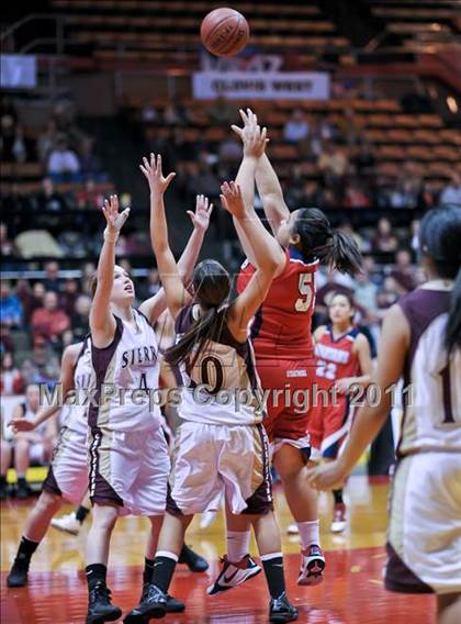 Thumbnail 2 in Sierra vs. Strathmore (CIF CS D4 Final) photogallery.
