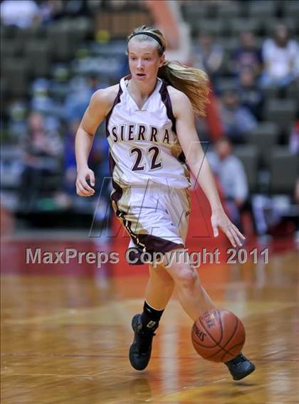 Thumbnail 2 in Sierra vs. Strathmore (CIF CS D4 Final) photogallery.