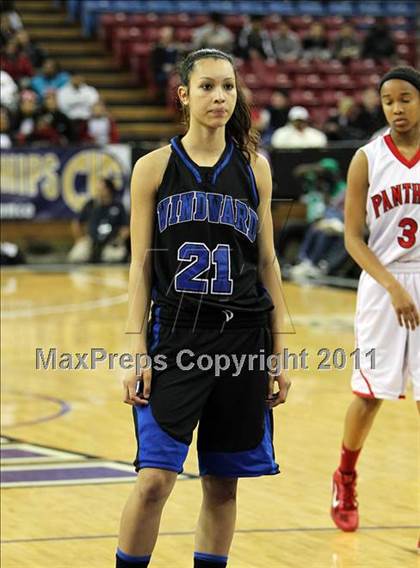 Thumbnail 1 in St. Mary's vs. Windward (CIF State D4 Final) photogallery.