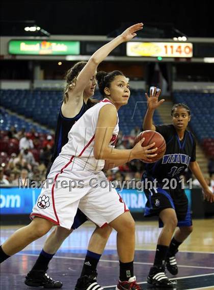 Thumbnail 1 in St. Mary's vs. Windward (CIF State D4 Final) photogallery.