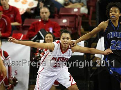 Thumbnail 2 in St. Mary's vs. Windward (CIF State D4 Final) photogallery.