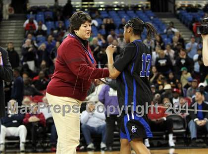 Thumbnail 1 in St. Mary's vs. Windward (CIF State D4 Final) photogallery.