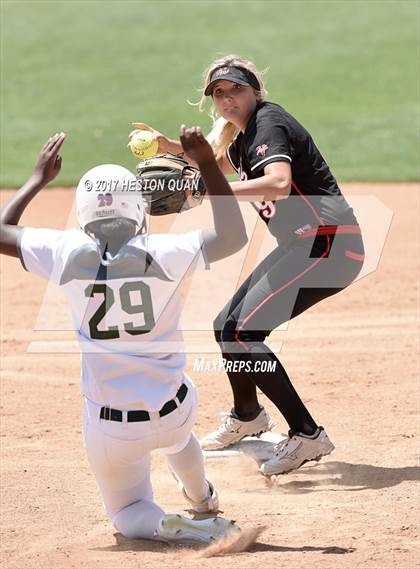 Thumbnail 2 in Murrieta Mesa vs. Hart (CIF SS D3 Final) photogallery.