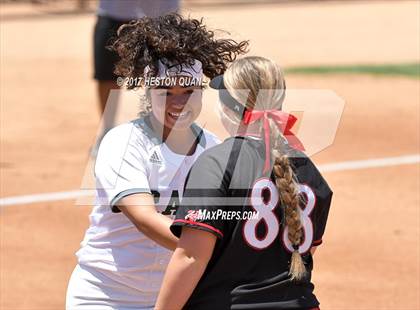 Thumbnail 1 in Murrieta Mesa vs. Hart (CIF SS D3 Final) photogallery.