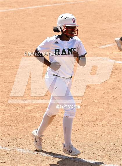 Thumbnail 1 in Murrieta Mesa vs. Hart (CIF SS D3 Final) photogallery.