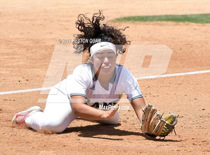 Thumbnail 1 in Murrieta Mesa vs. Hart (CIF SS D3 Final) photogallery.