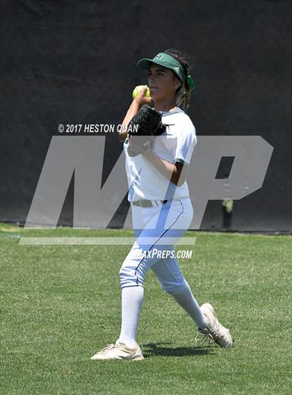 Thumbnail 1 in Murrieta Mesa vs. Hart (CIF SS D3 Final) photogallery.