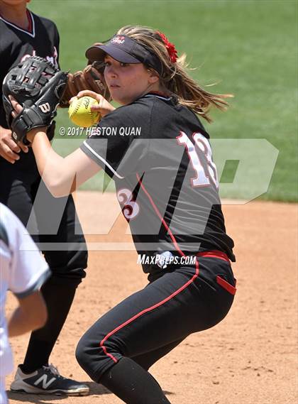 Thumbnail 1 in Murrieta Mesa vs. Hart (CIF SS D3 Final) photogallery.