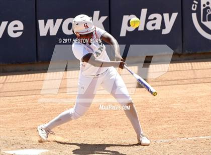 Thumbnail 2 in Murrieta Mesa vs. Hart (CIF SS D3 Final) photogallery.