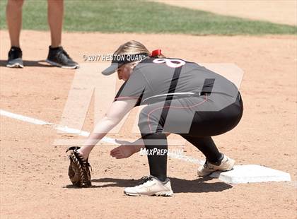 Thumbnail 2 in Murrieta Mesa vs. Hart (CIF SS D3 Final) photogallery.