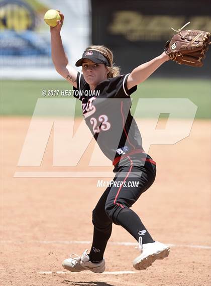 Thumbnail 1 in Murrieta Mesa vs. Hart (CIF SS D3 Final) photogallery.