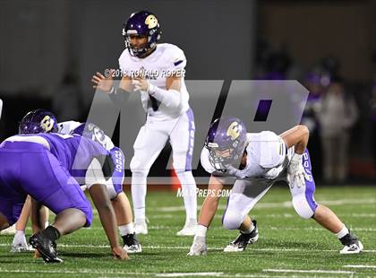 Thumbnail 1 in Bonham vs. Eustace (Bi-District) photogallery.