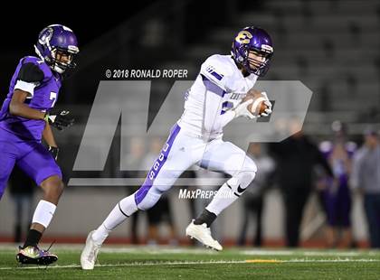 Thumbnail 2 in Bonham vs. Eustace (Bi-District) photogallery.