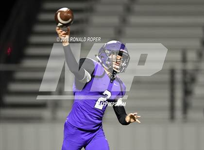 Thumbnail 2 in Bonham vs. Eustace (Bi-District) photogallery.