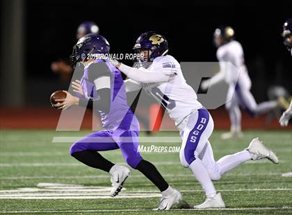 Thumbnail 3 in Bonham vs. Eustace (Bi-District) photogallery.