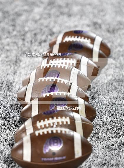 Thumbnail 2 in Bonham vs. Eustace (Bi-District) photogallery.