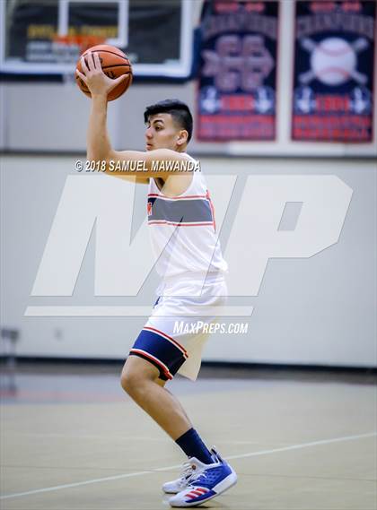 Thumbnail 2 in Maranatha vs Pasadena (17th Annual Rose City Round Ball Classic) photogallery.